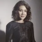 ลมหนาวและดาวเดือน